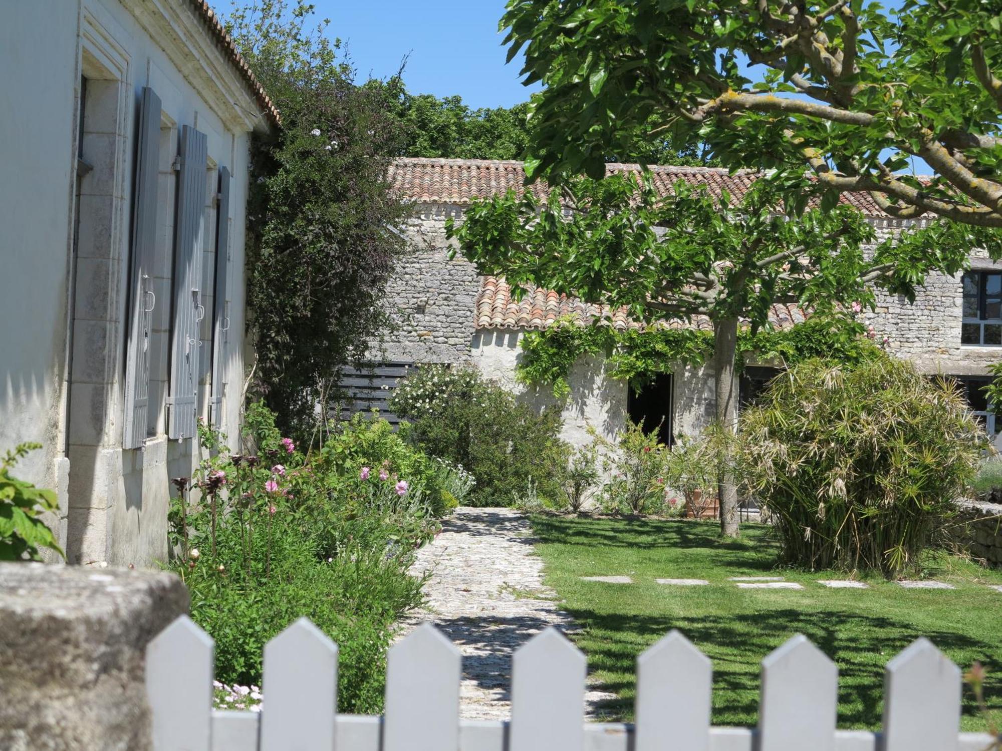 Le Moulin De La Borderie床和早餐圣彼得·德奥勒隆